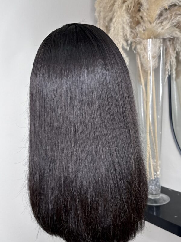 Vivienne - Image 2